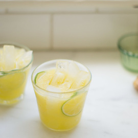Pineapple coconut water 3